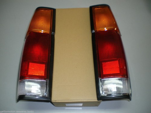 Fanale posteriore sx - dx,
